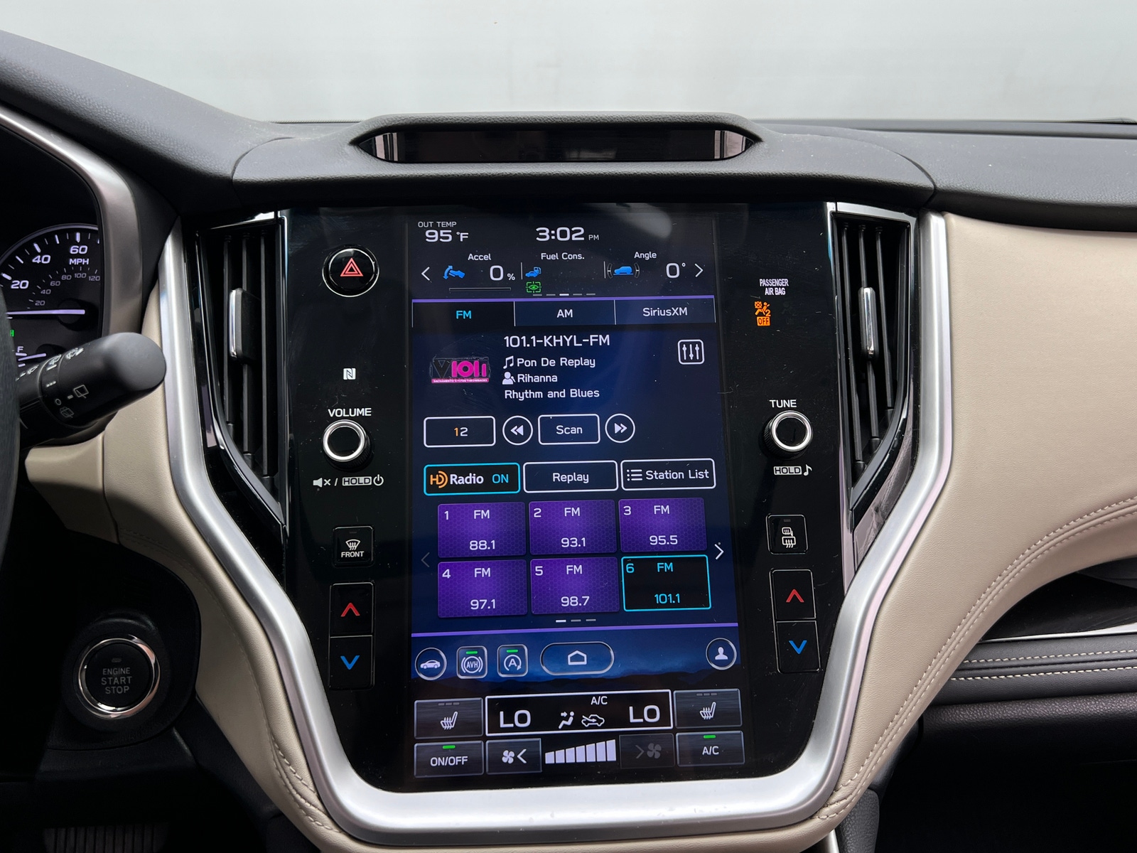 Thumbnail: 2022 Subaru Outback - 3