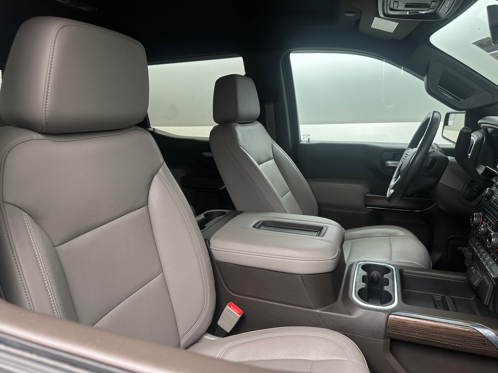 Thumbnail: 2020 Chevrolet Silverado 1500 - 2