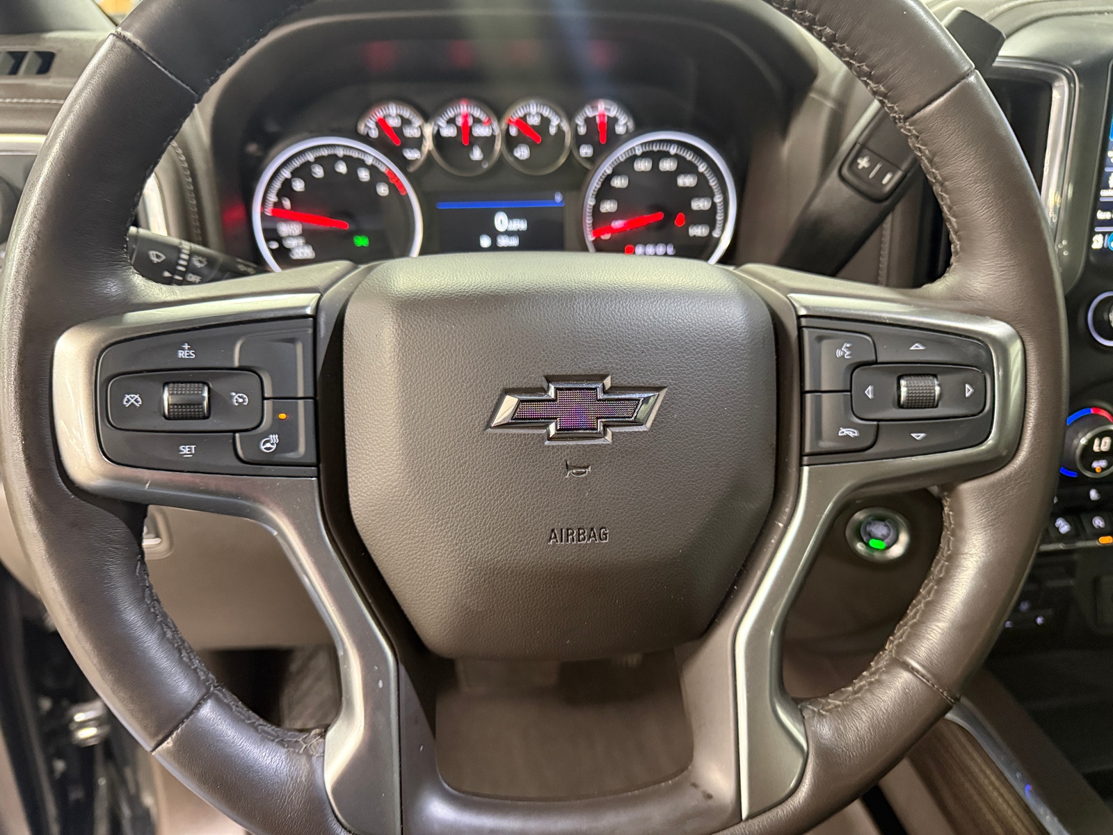 Thumbnail: 2020 Chevrolet Silverado 1500 - 5