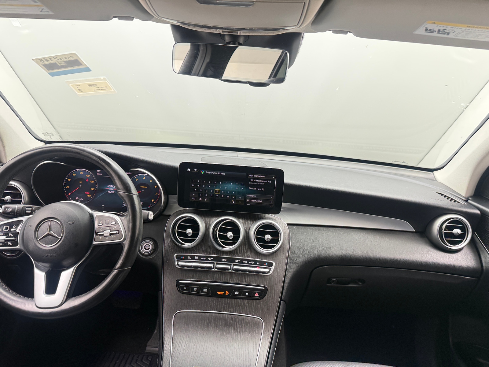 Thumbnail: 2021 Mercedes-Benz GLC - 2