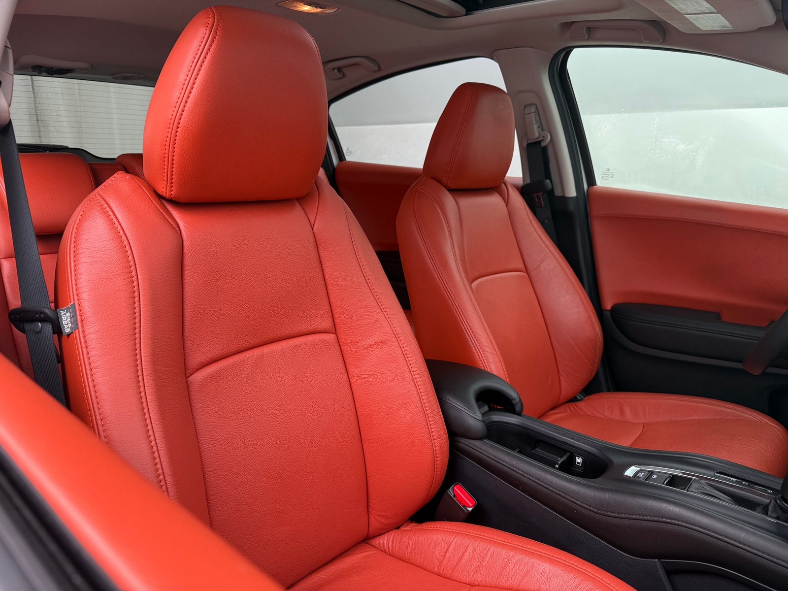 Thumbnail: 2021 Honda HR-V - 2