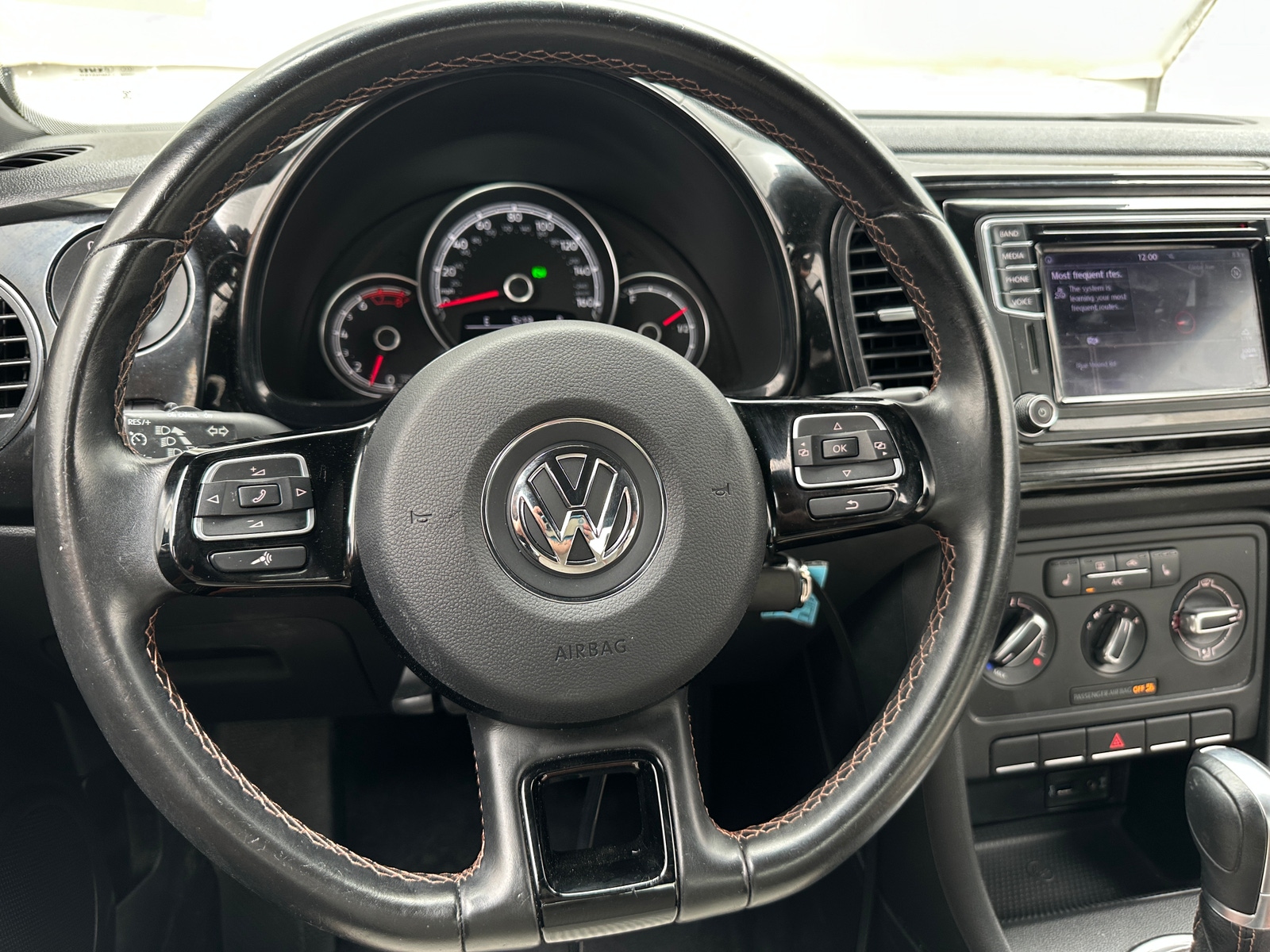 Thumbnail: 2017 Volkswagen Beetle - 5