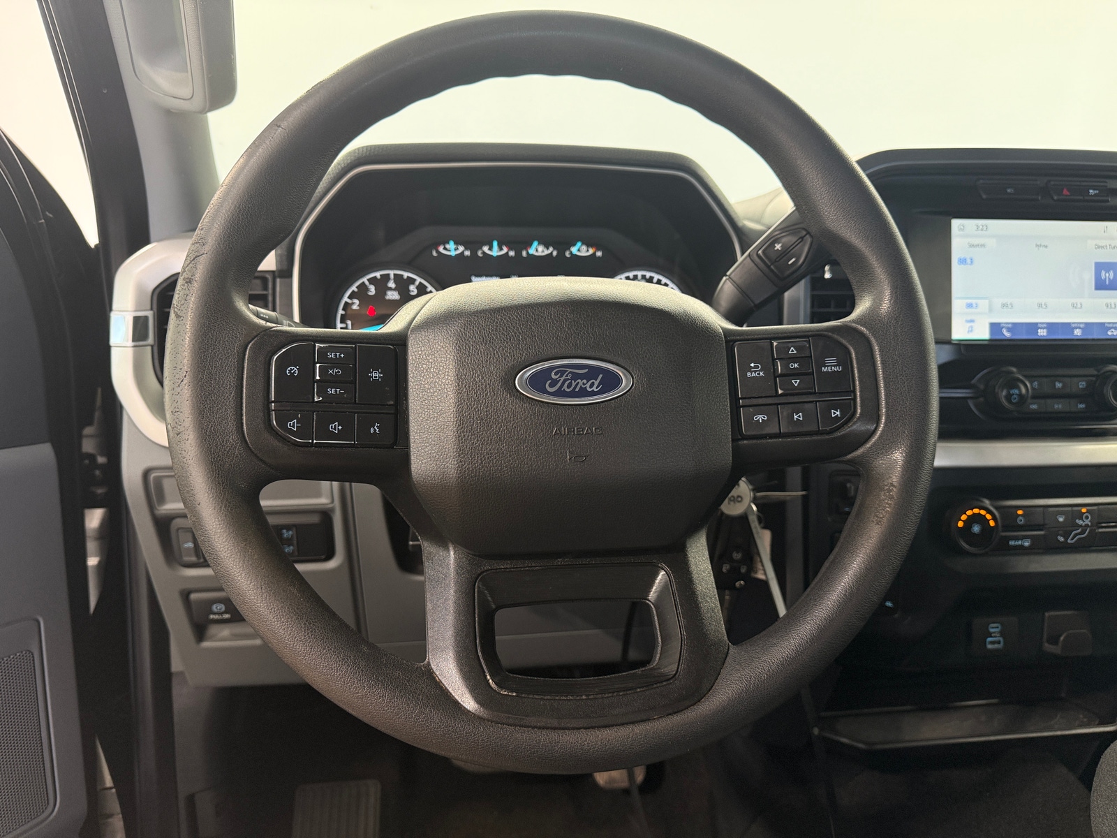 Thumbnail: 2022 Ford Econoline - 5
