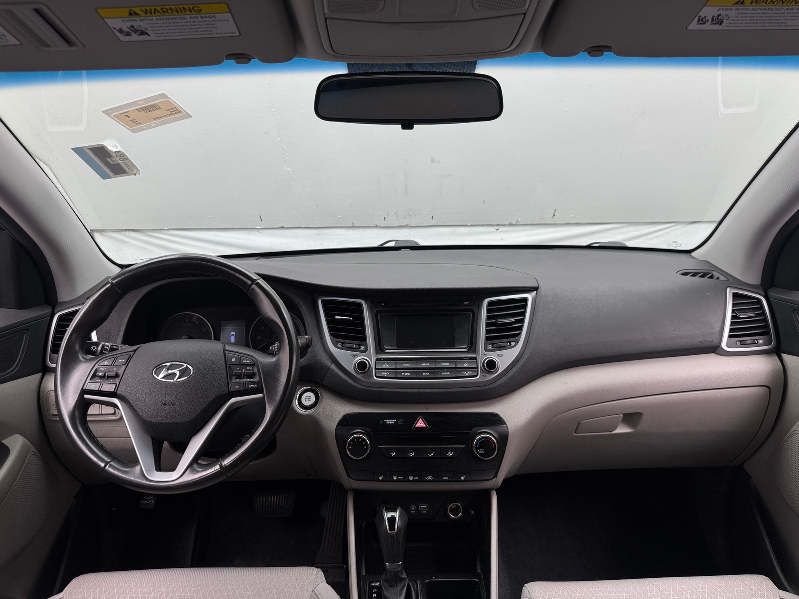 Thumbnail: 2017 Hyundai Tucson - 3