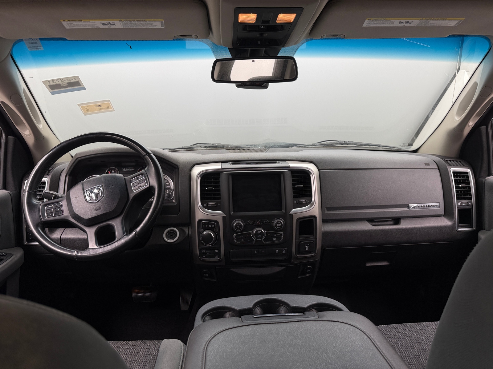 Thumbnail: 2019 RAM 1500 Classic - 3