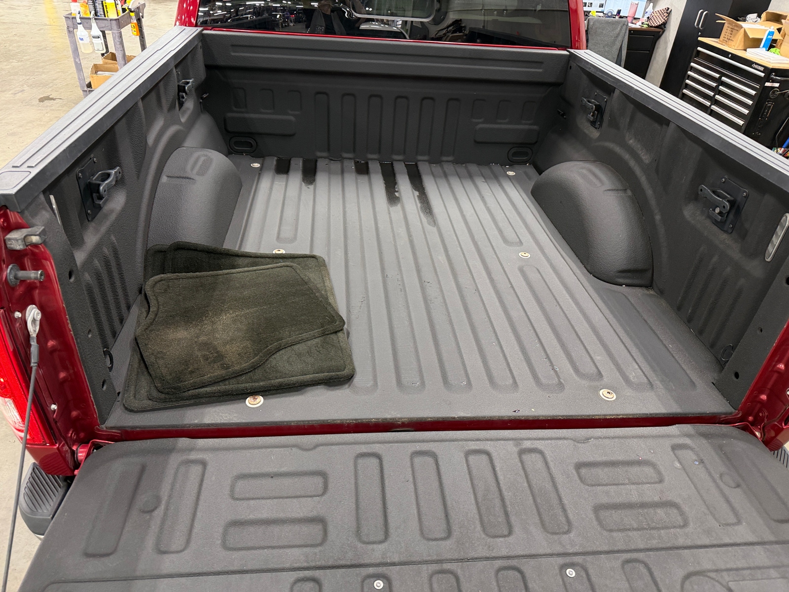 Thumbnail: 2016 Ford Econoline - 7