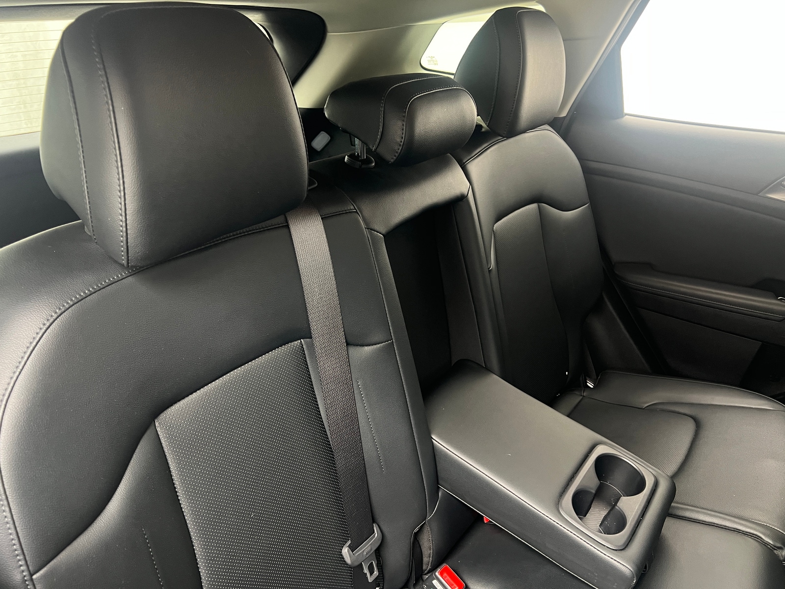 Thumbnail: 2023 Kia Sportage - 5