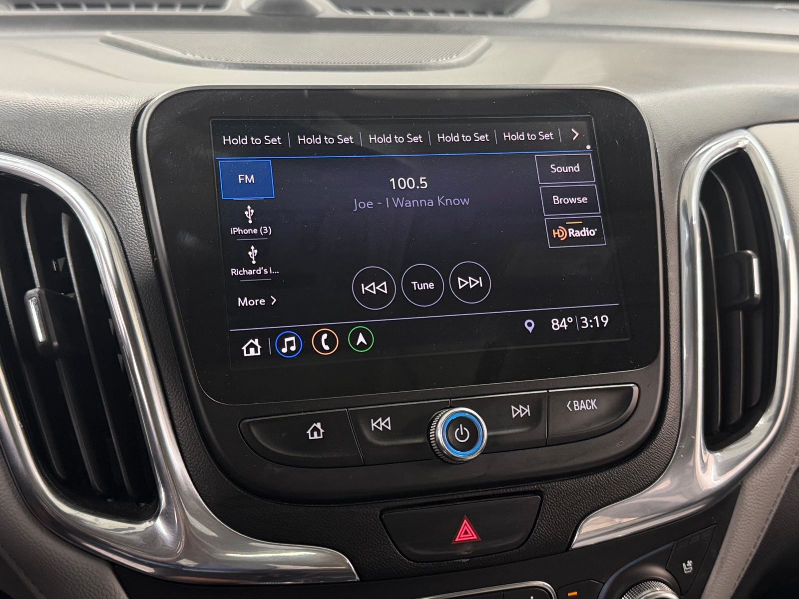 Thumbnail: 2020 Chevrolet Equinox - 3