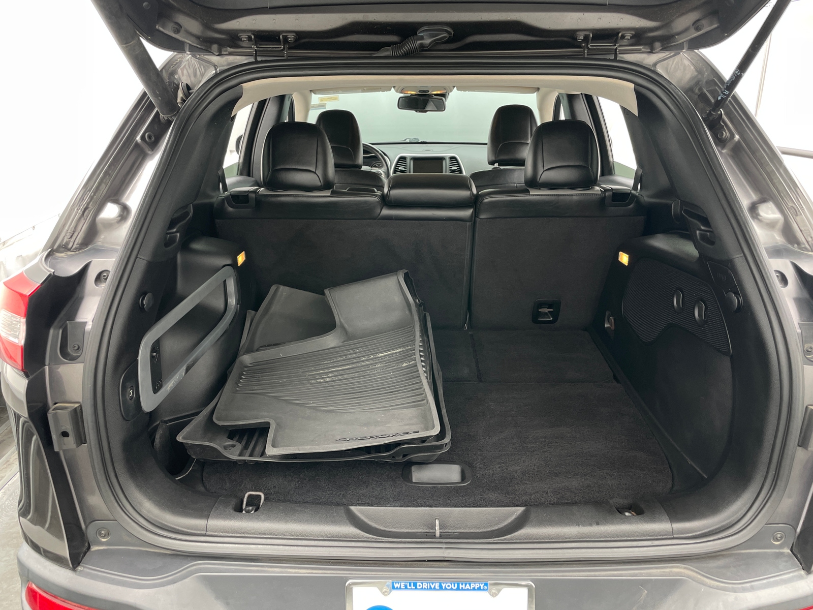 Thumbnail: 2014 Jeep Cherokee - 6