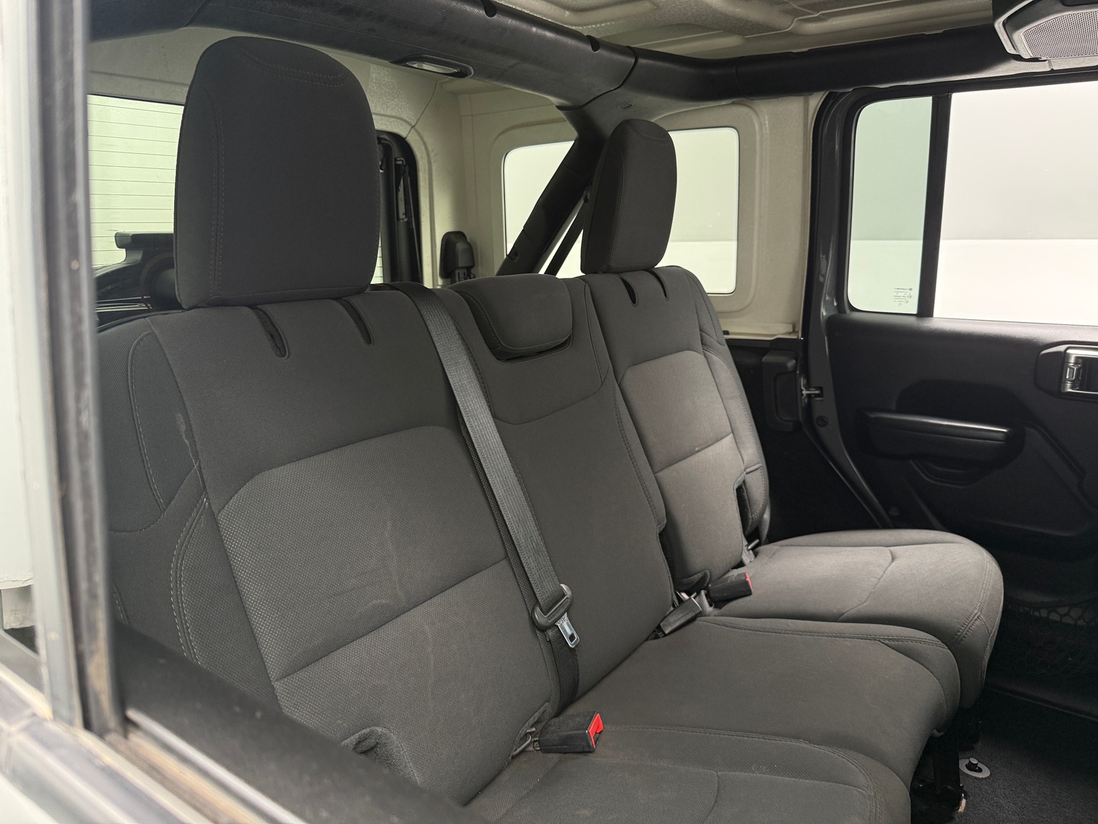 Thumbnail: 2021 Jeep Wrangler - 6