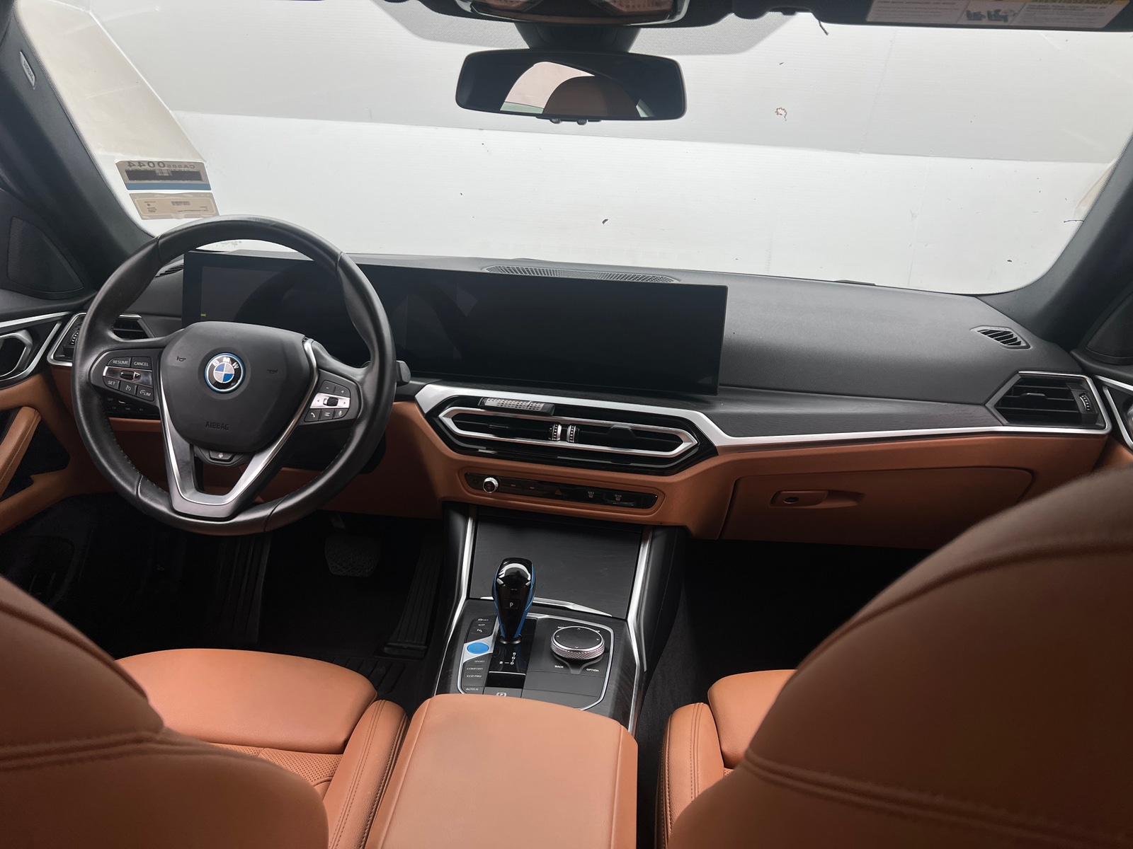 Thumbnail: 2023 BMW i4 - 2