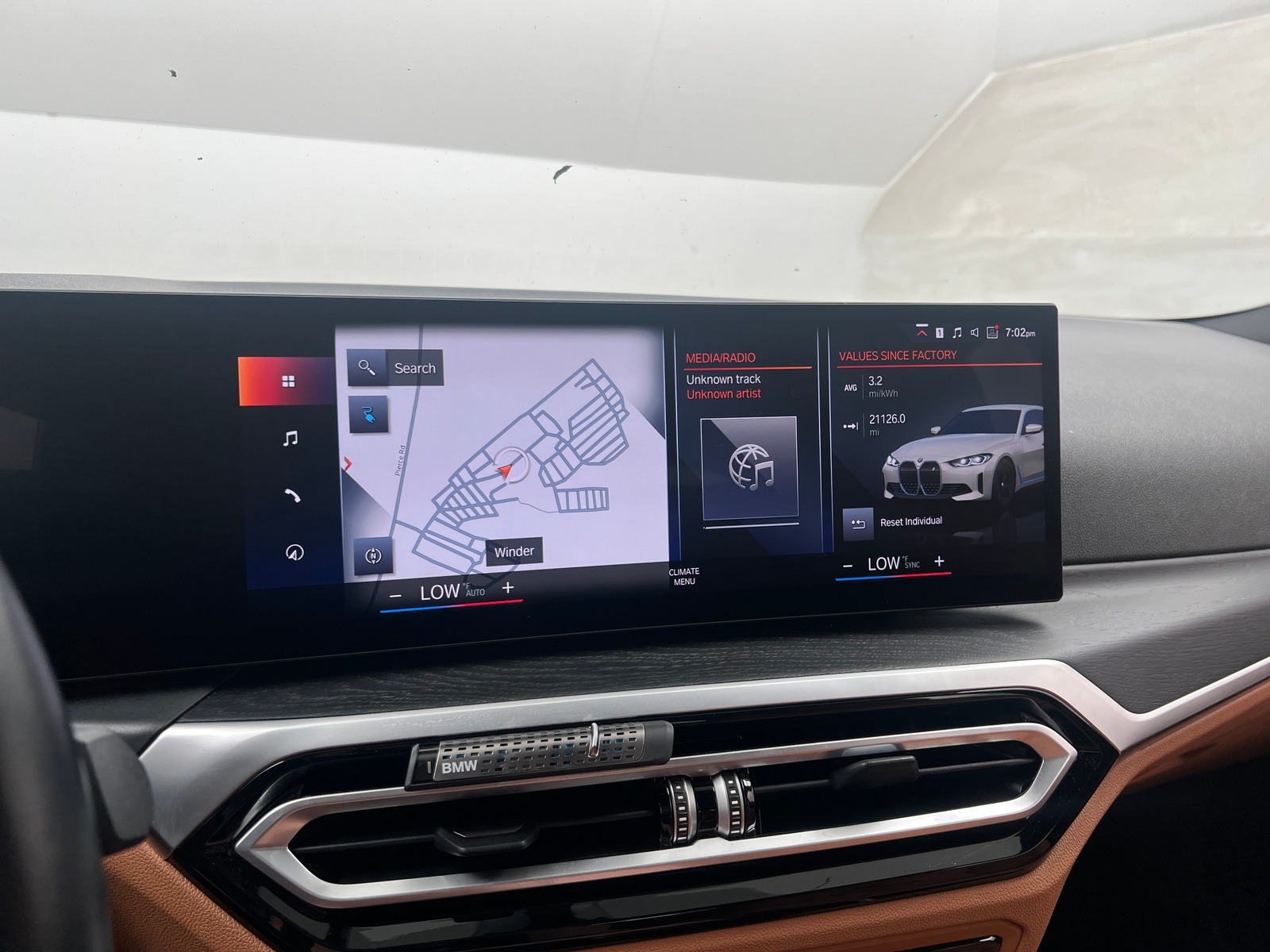Thumbnail: 2023 BMW i4 - 3