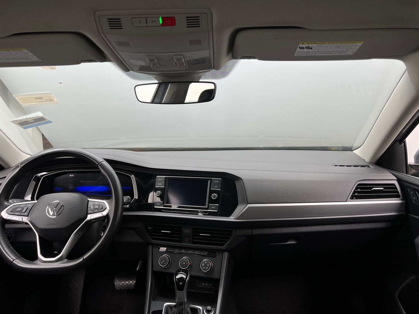 Thumbnail: 2024 Volkswagen Jetta - 3