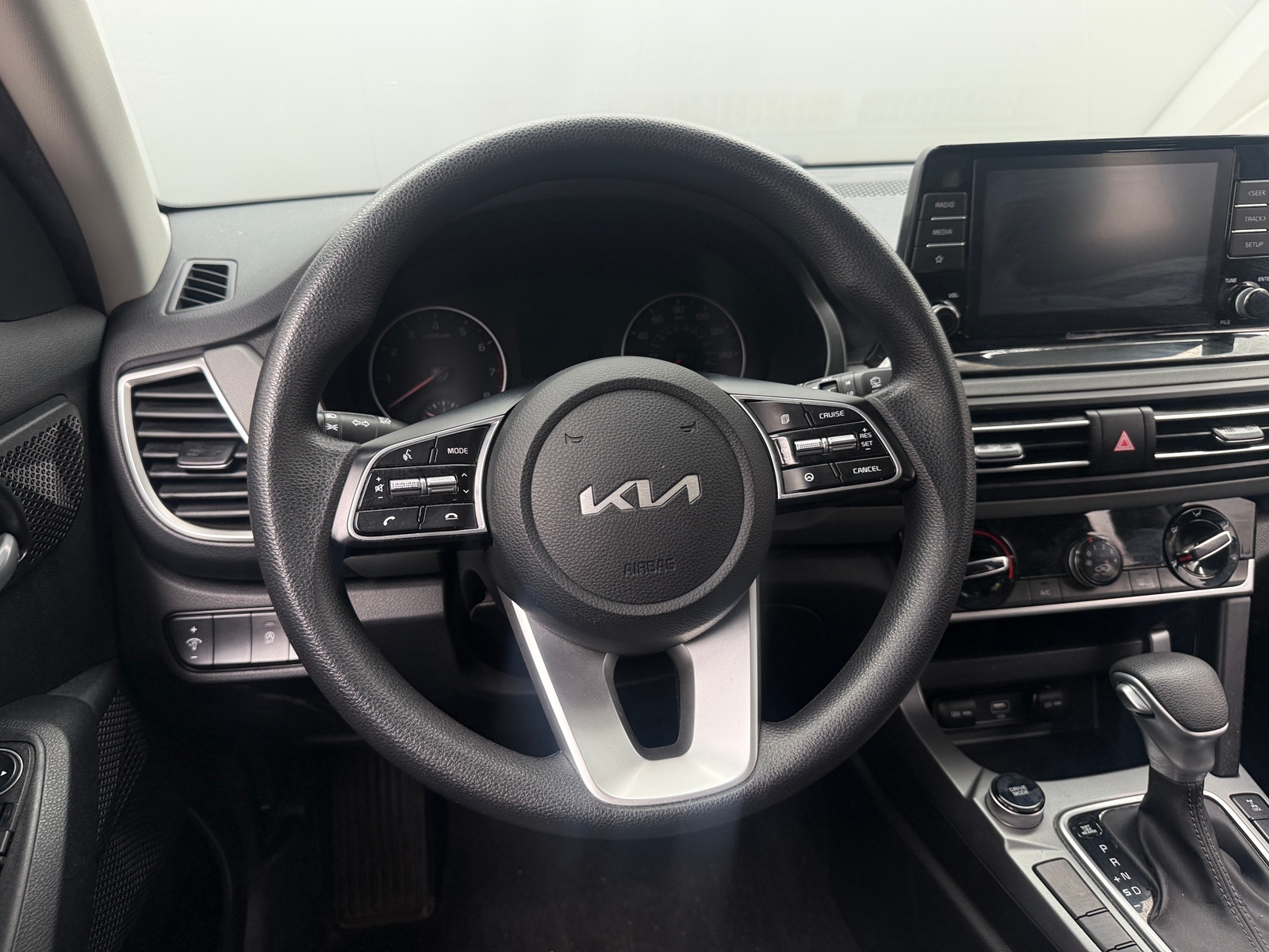 Thumbnail: 2022 Kia Seltos - 5