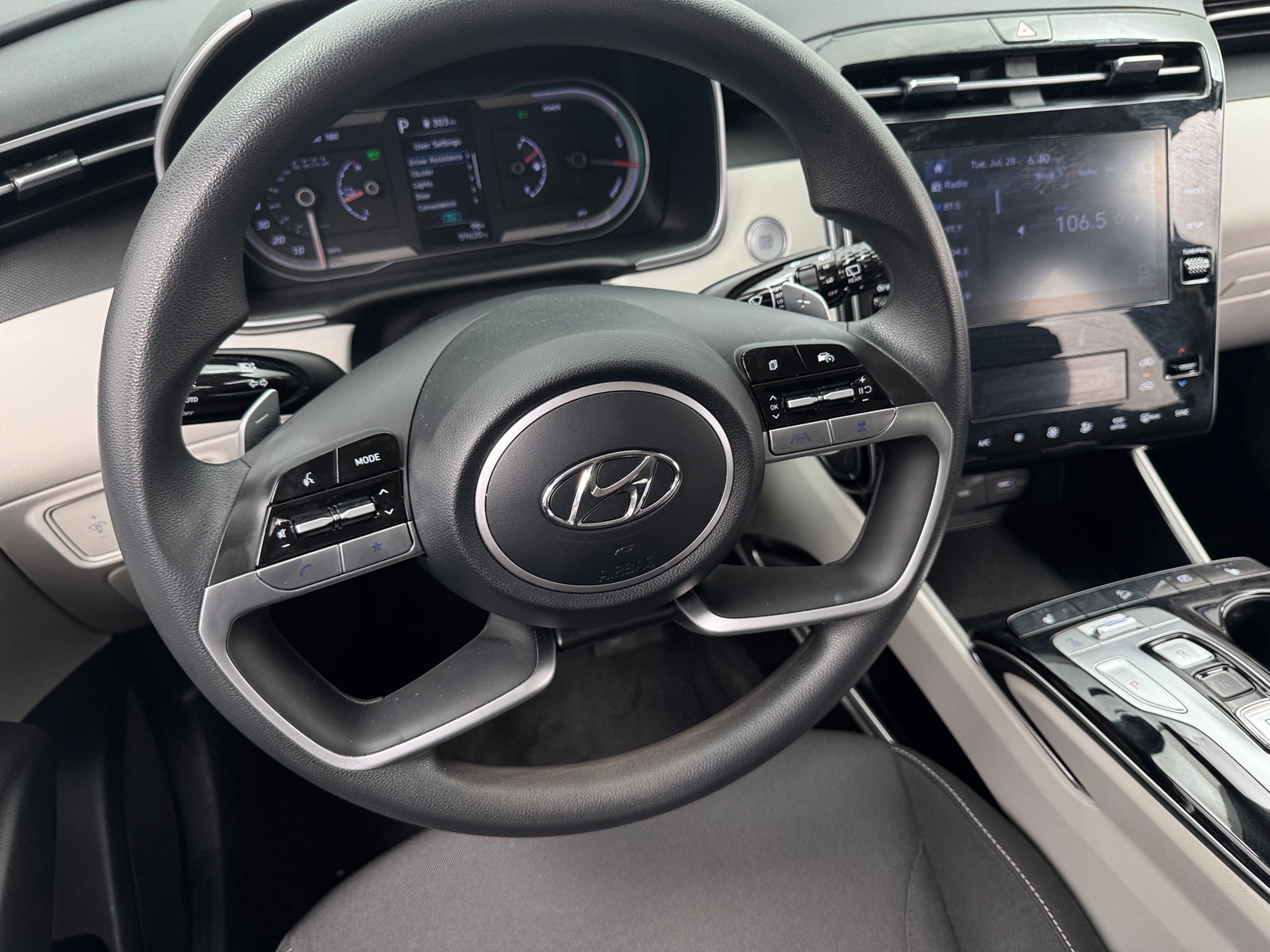 Thumbnail: 2022 Hyundai Tucson - 5