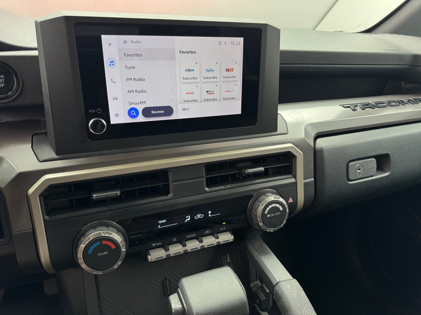 Thumbnail: 2024 Toyota Tacoma - 4