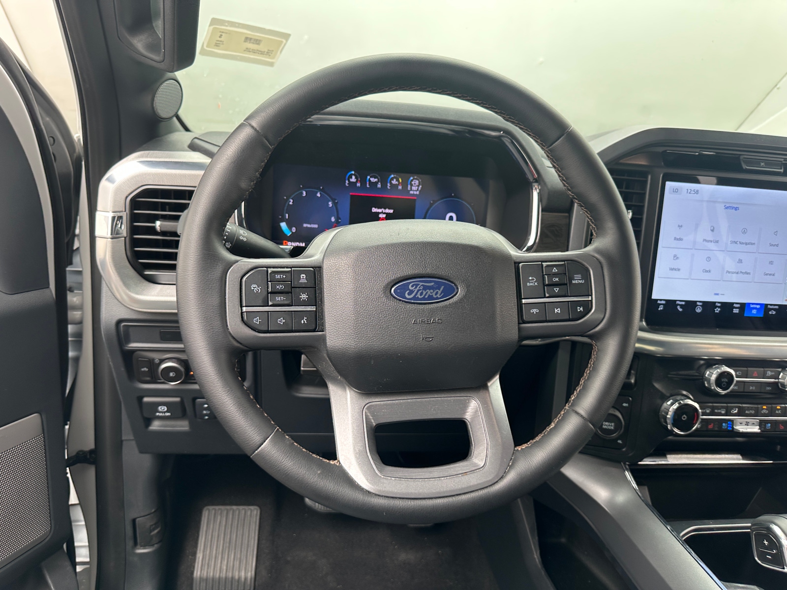Thumbnail: 2025 Ford Econoline - 4