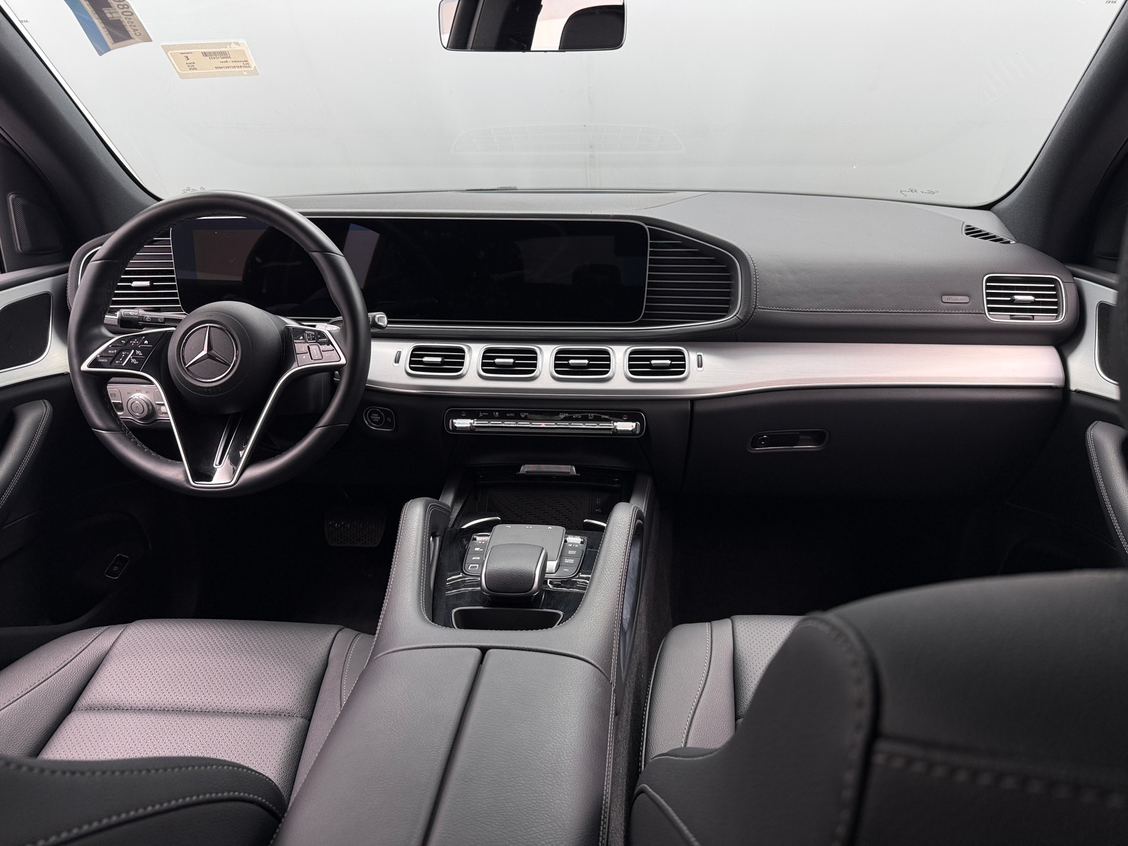 Thumbnail: 2026 Mercedes-Benz GLE - 2