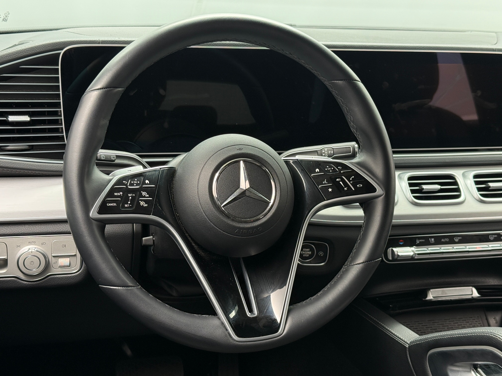 Thumbnail: 2026 Mercedes-Benz GLE - 4