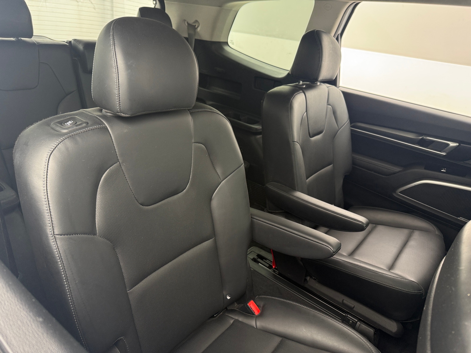 Thumbnail: 2022 Kia Telluride - 5