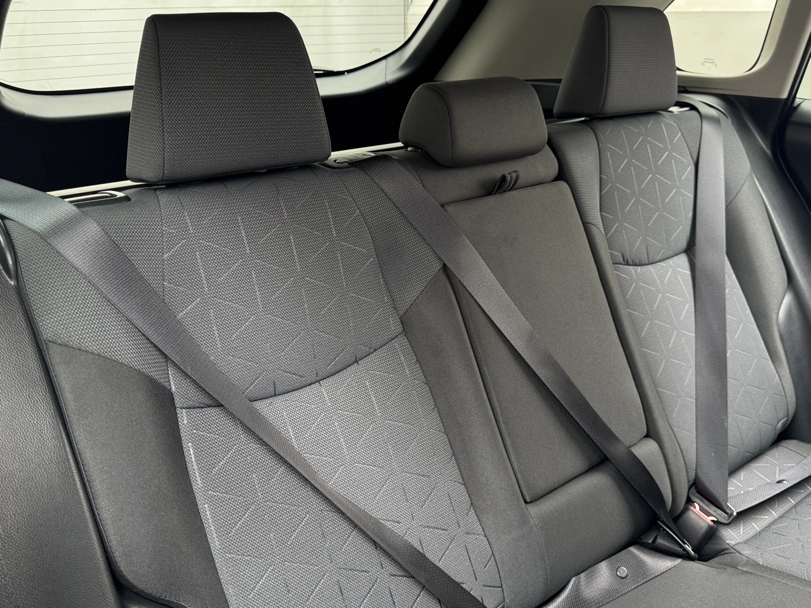 Thumbnail: 2025 Toyota RAV4 - 6