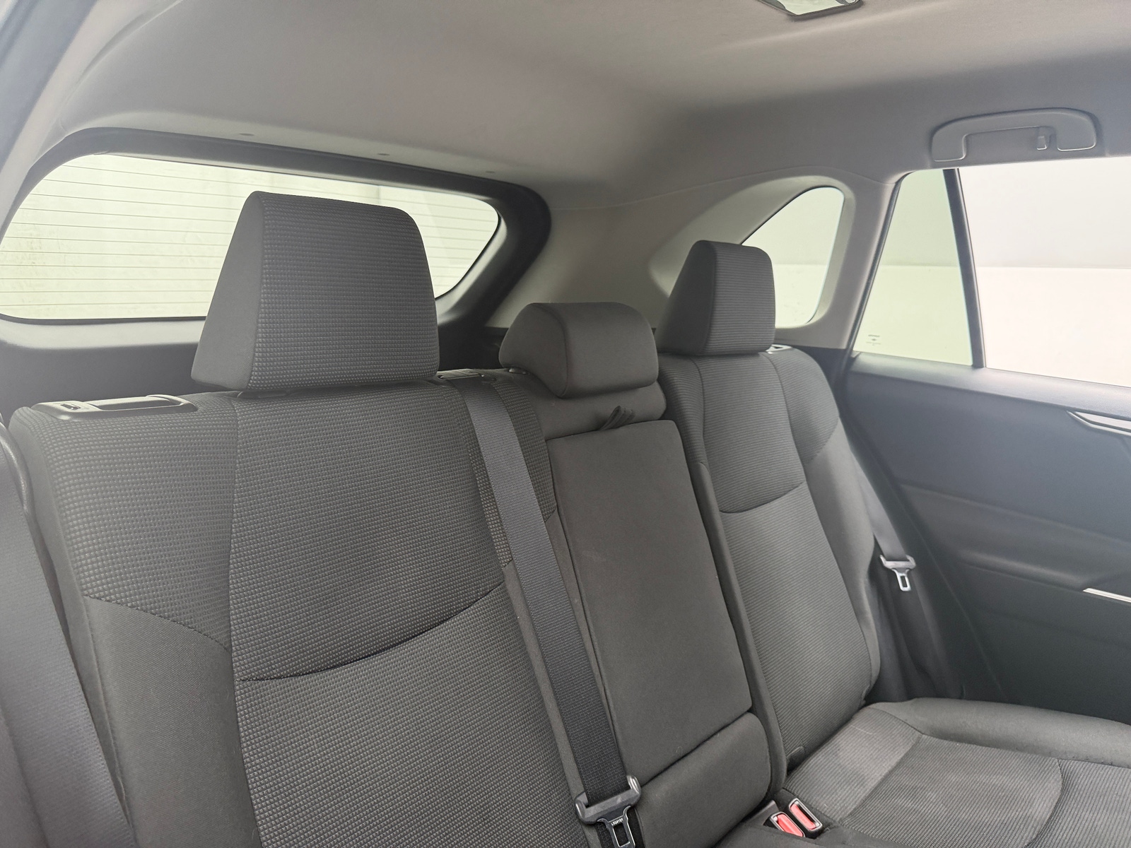 Thumbnail: 2020 Toyota RAV4 - 6