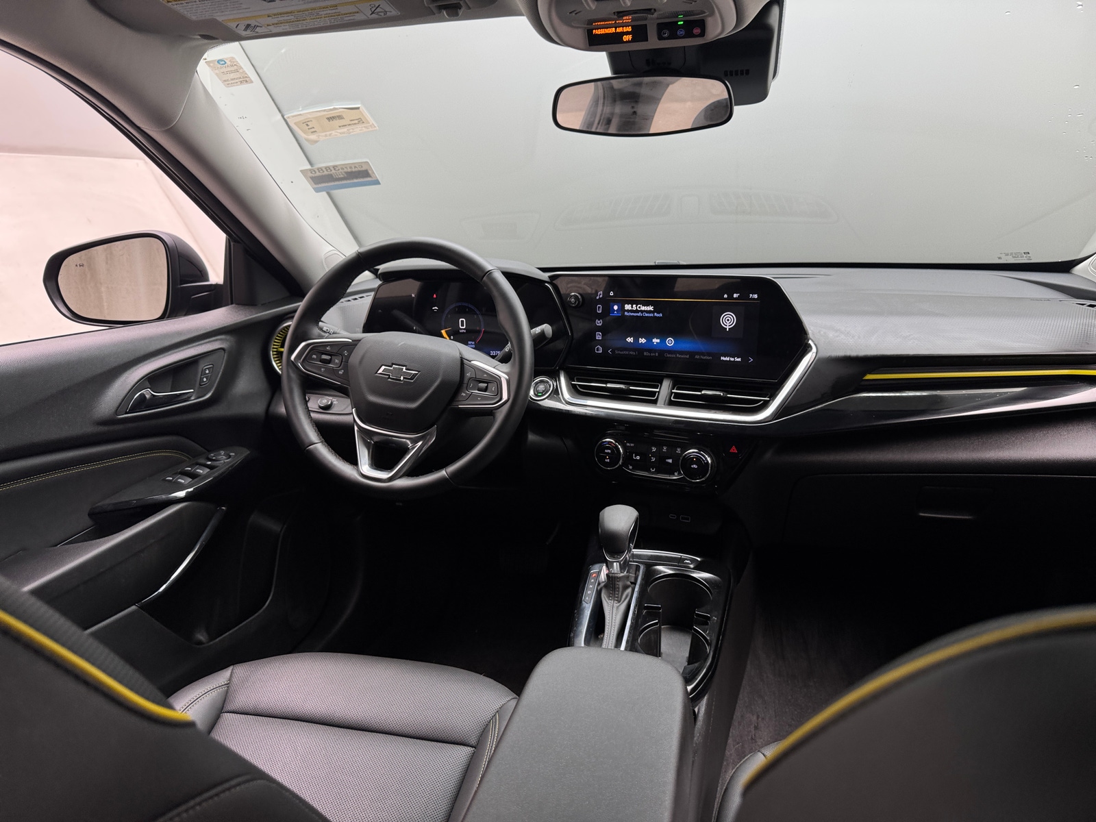 Thumbnail: 2024 Chevrolet Trax - 2
