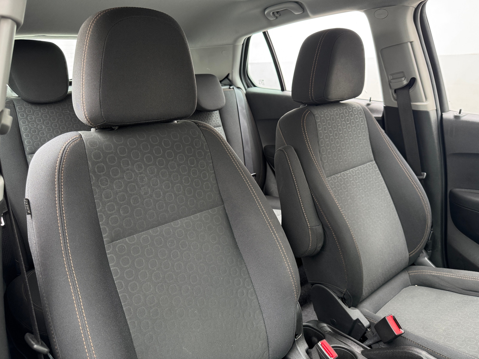 Thumbnail: 2018 Chevrolet Trax - 2