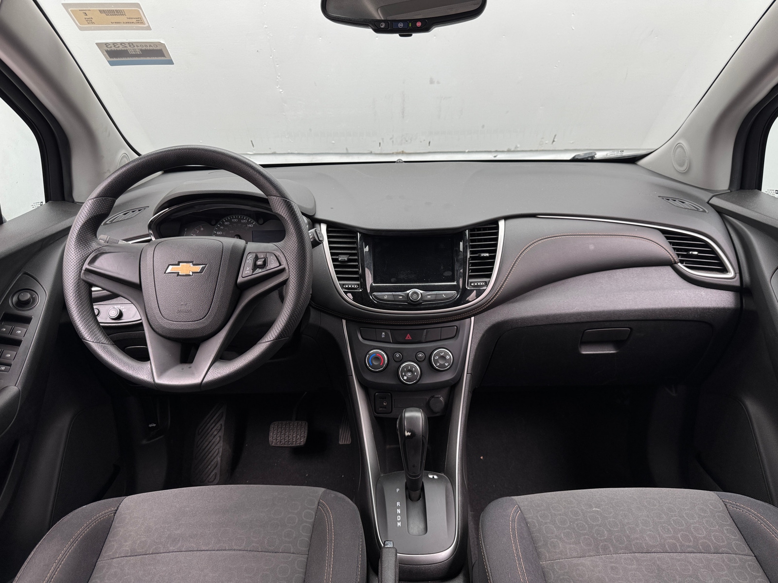 Thumbnail: 2018 Chevrolet Trax - 3