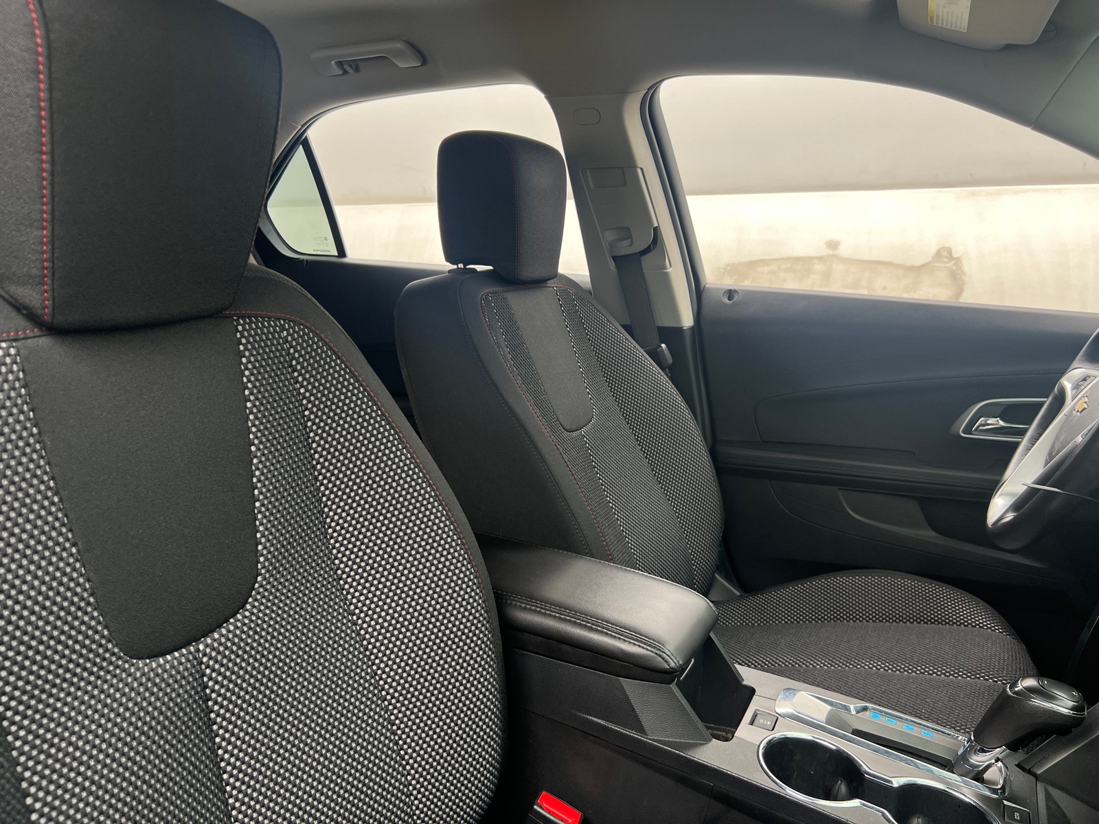 Thumbnail: 2017 Chevrolet Equinox - 2