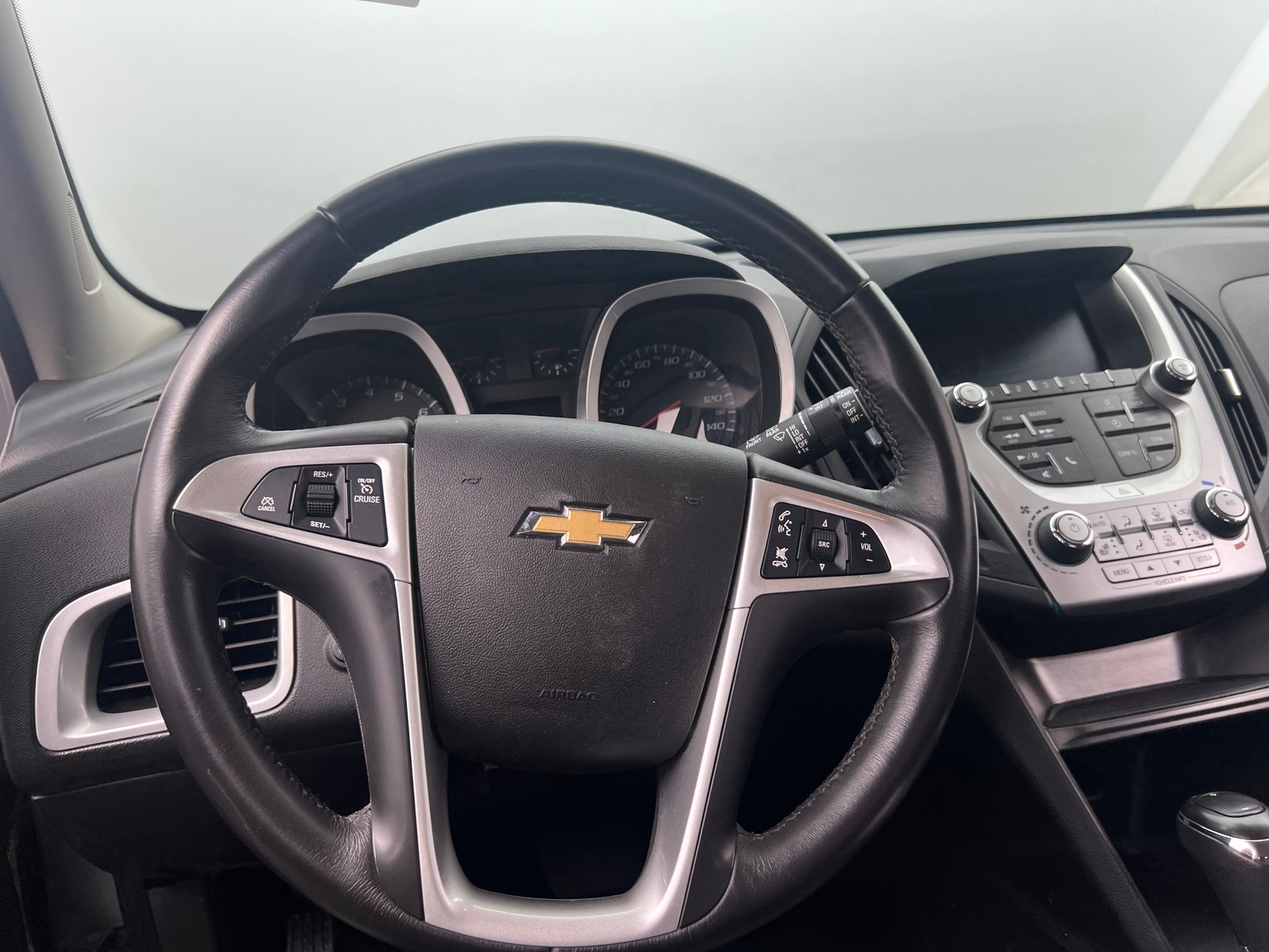 Thumbnail: 2017 Chevrolet Equinox - 5