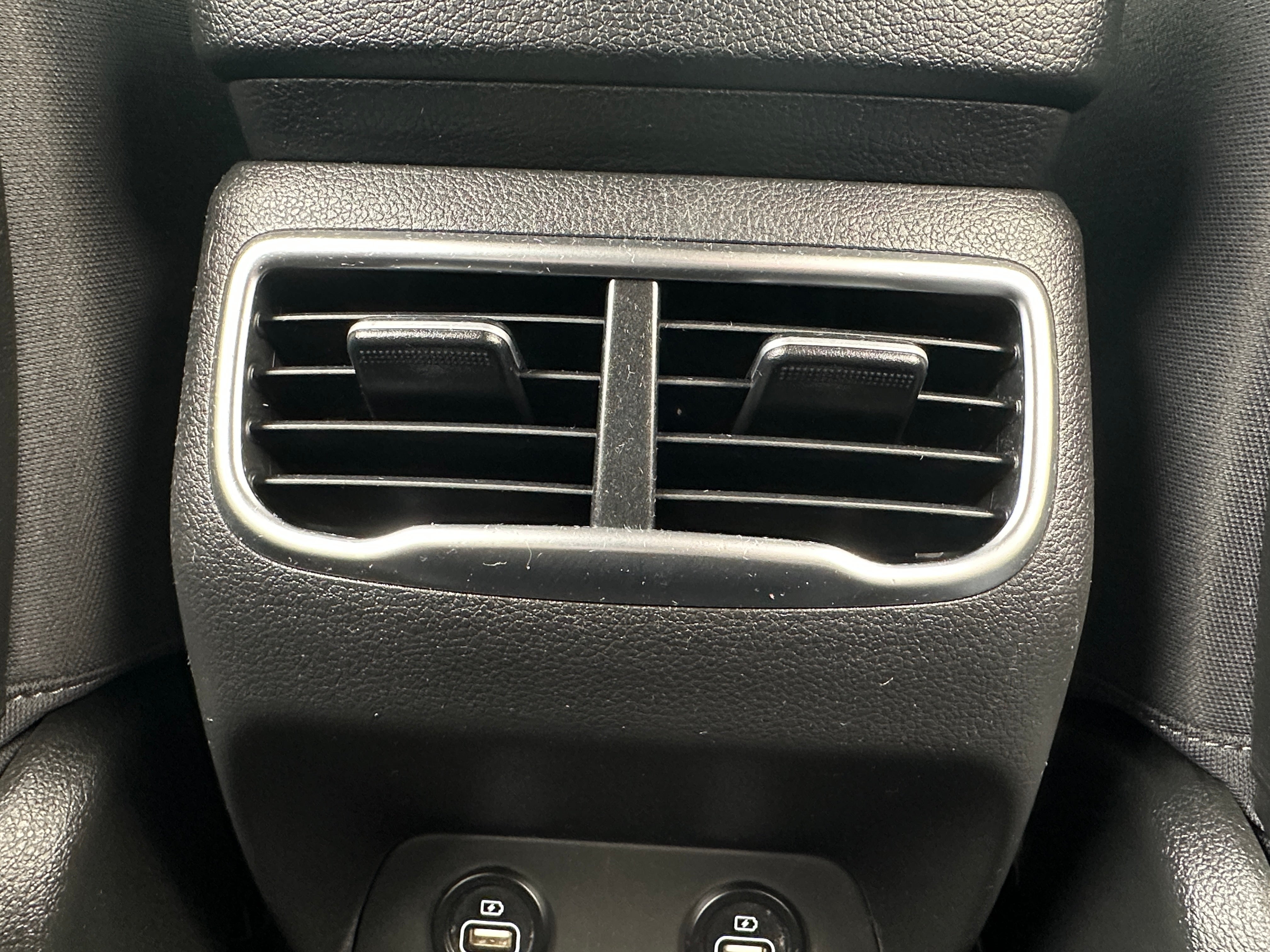2023 Hyundai Santa Fe SEL - Photo 11