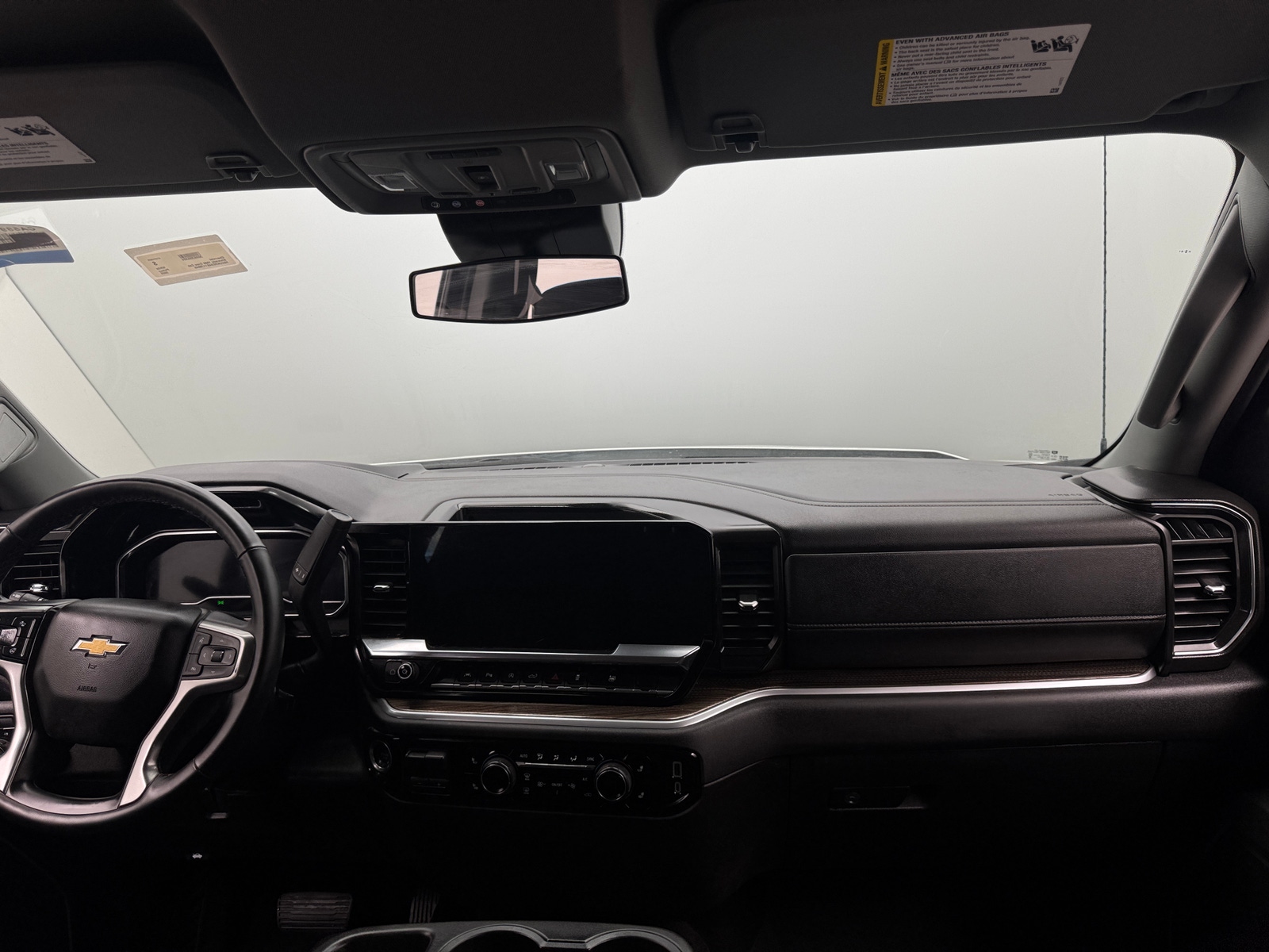 Thumbnail: 2025 Chevrolet Silverado 1500 - 3
