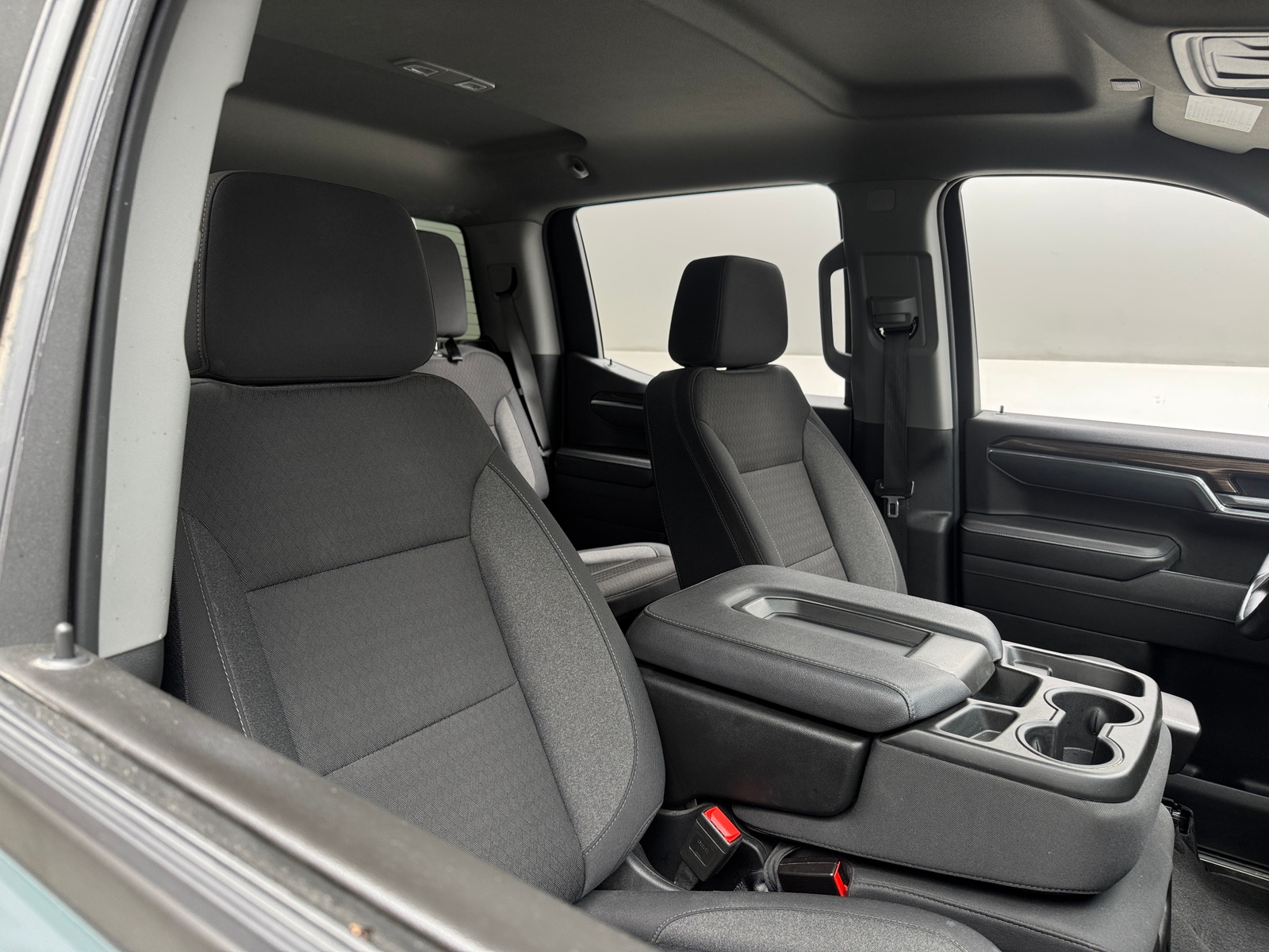 Thumbnail: 2025 Chevrolet Silverado 1500 - 2
