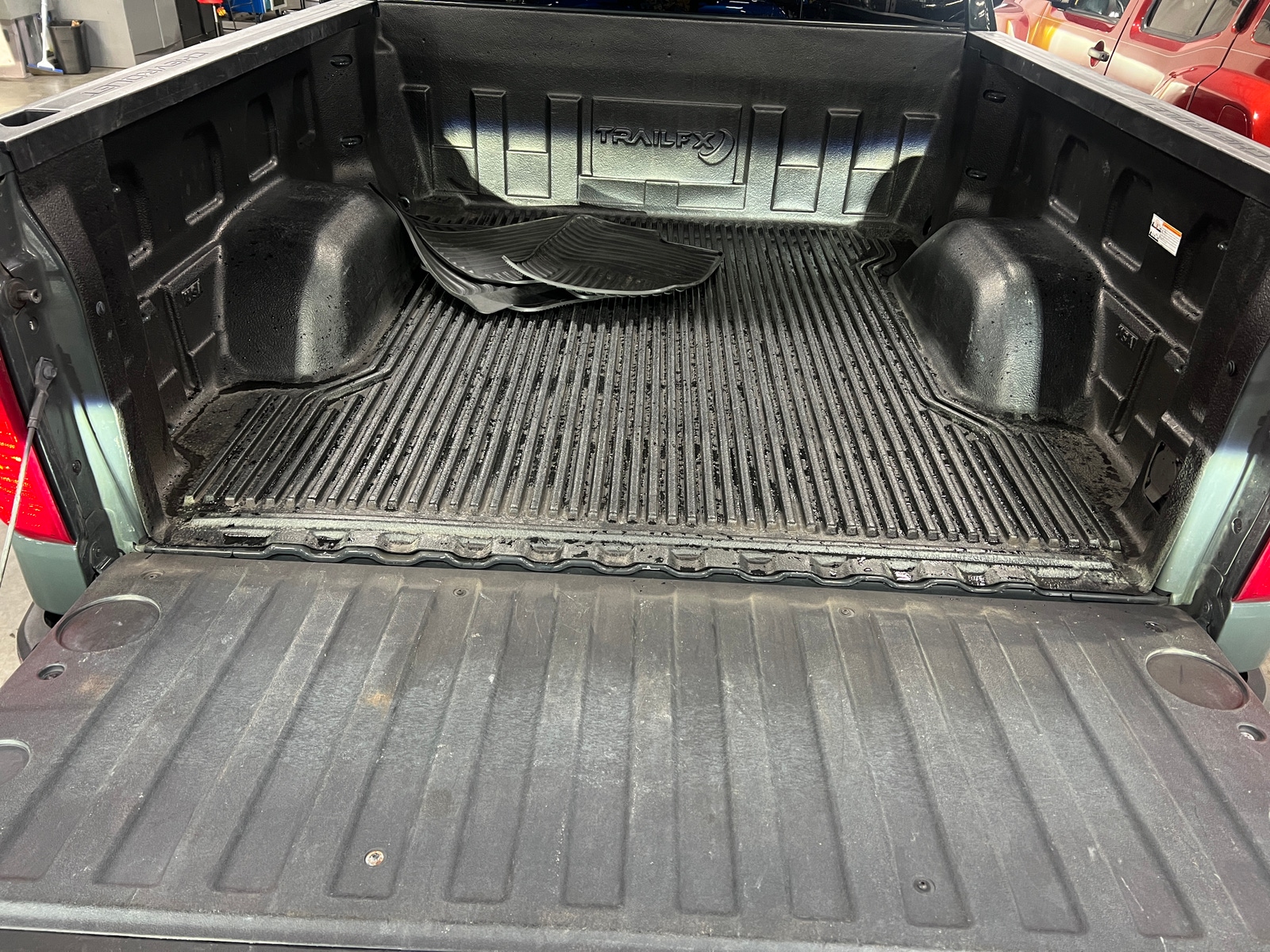 Thumbnail: 2025 Chevrolet Silverado 1500 - 7