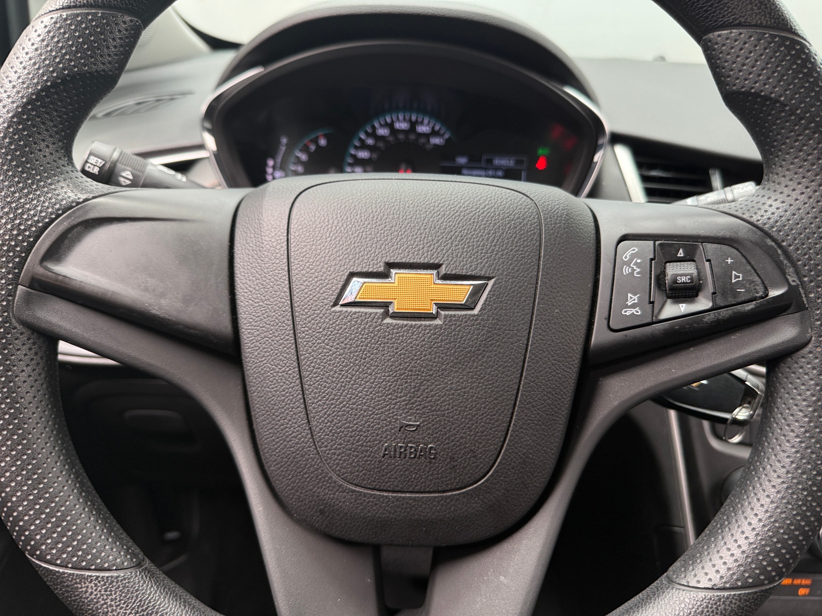 Thumbnail: 2021 Chevrolet Trax - 5