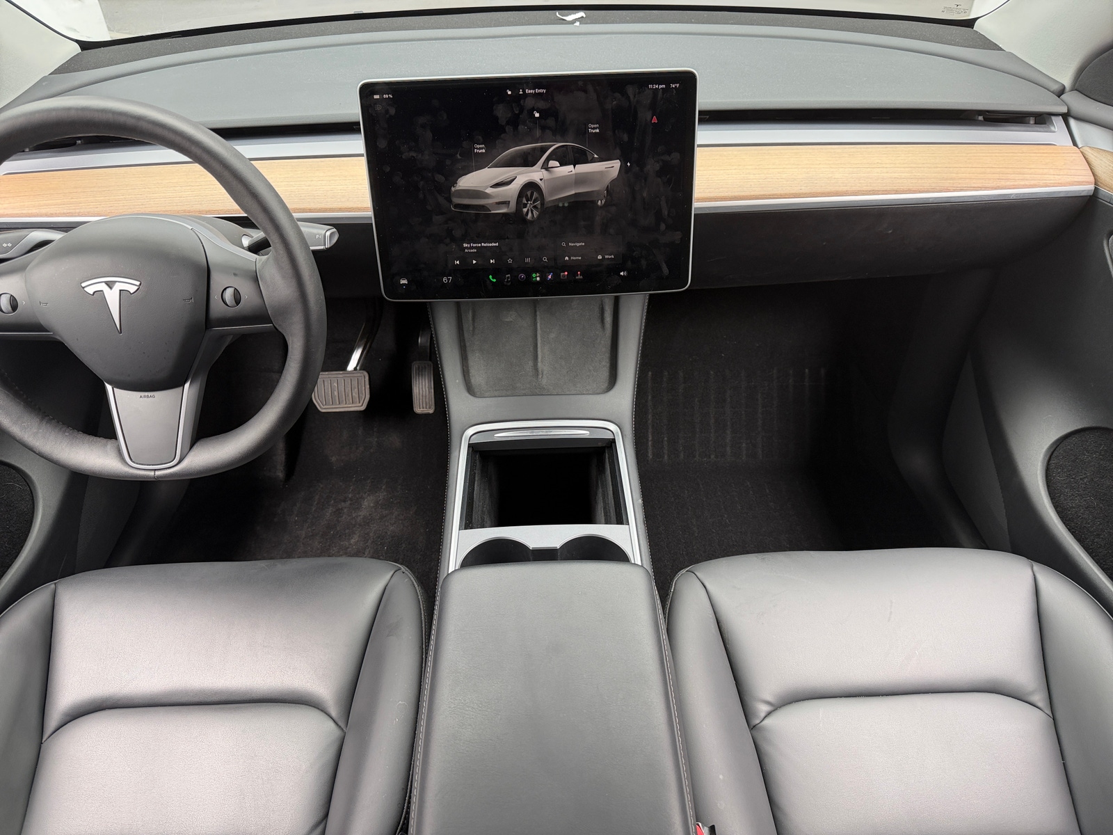 Thumbnail: 2022 Tesla Model Y - 2