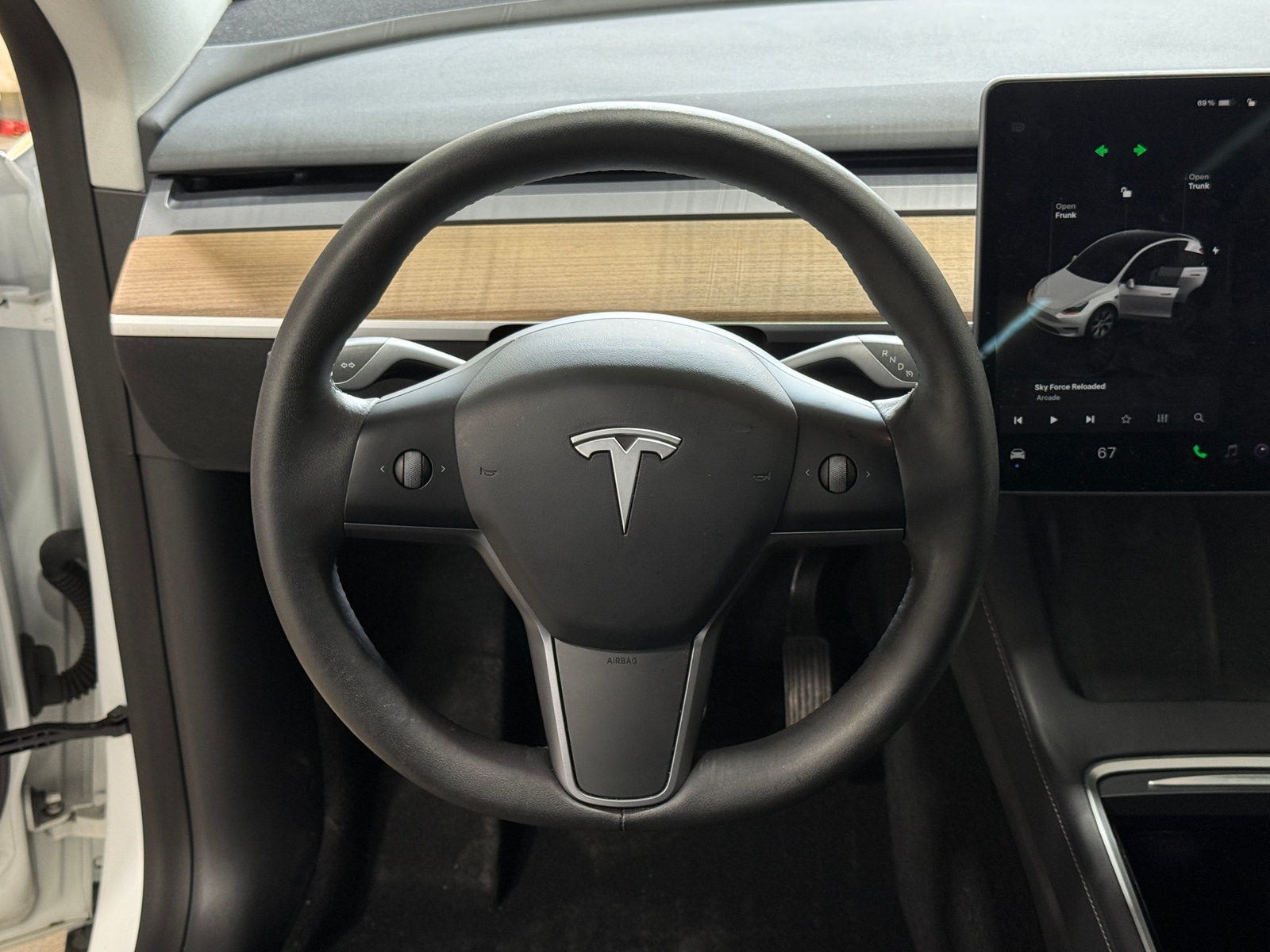 Thumbnail: 2022 Tesla Model Y - 4
