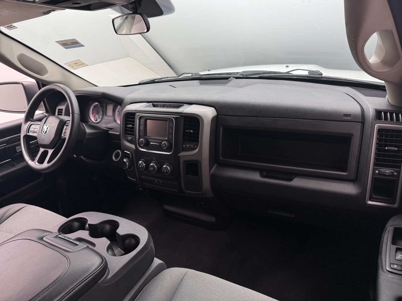 Thumbnail: 2022 RAM 1500 Classic - 3