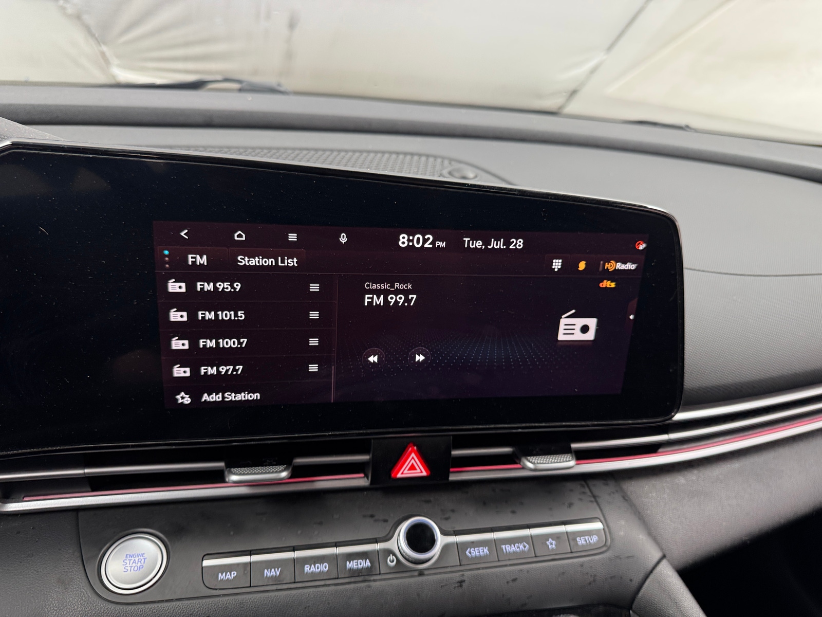 Thumbnail: 2024 Hyundai Elantra - 4