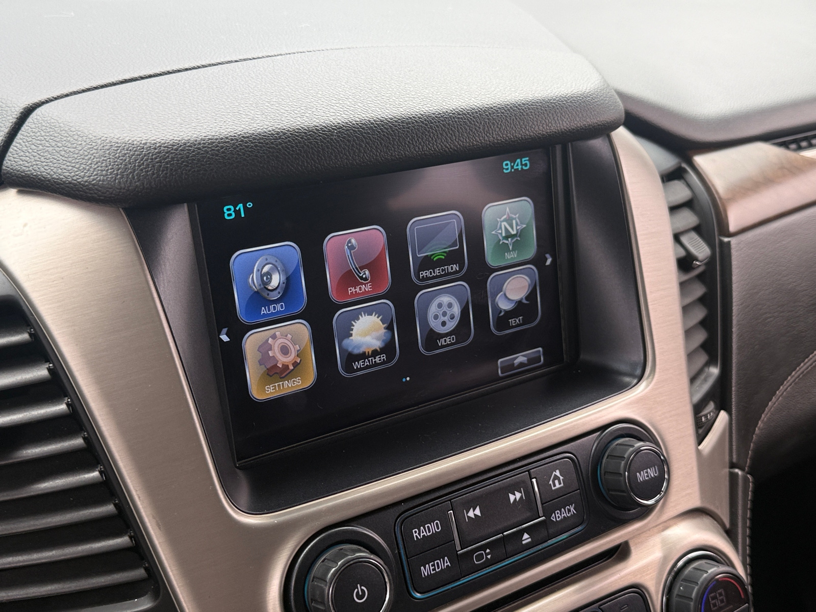 Thumbnail: 2019 GMC Yukon - 3