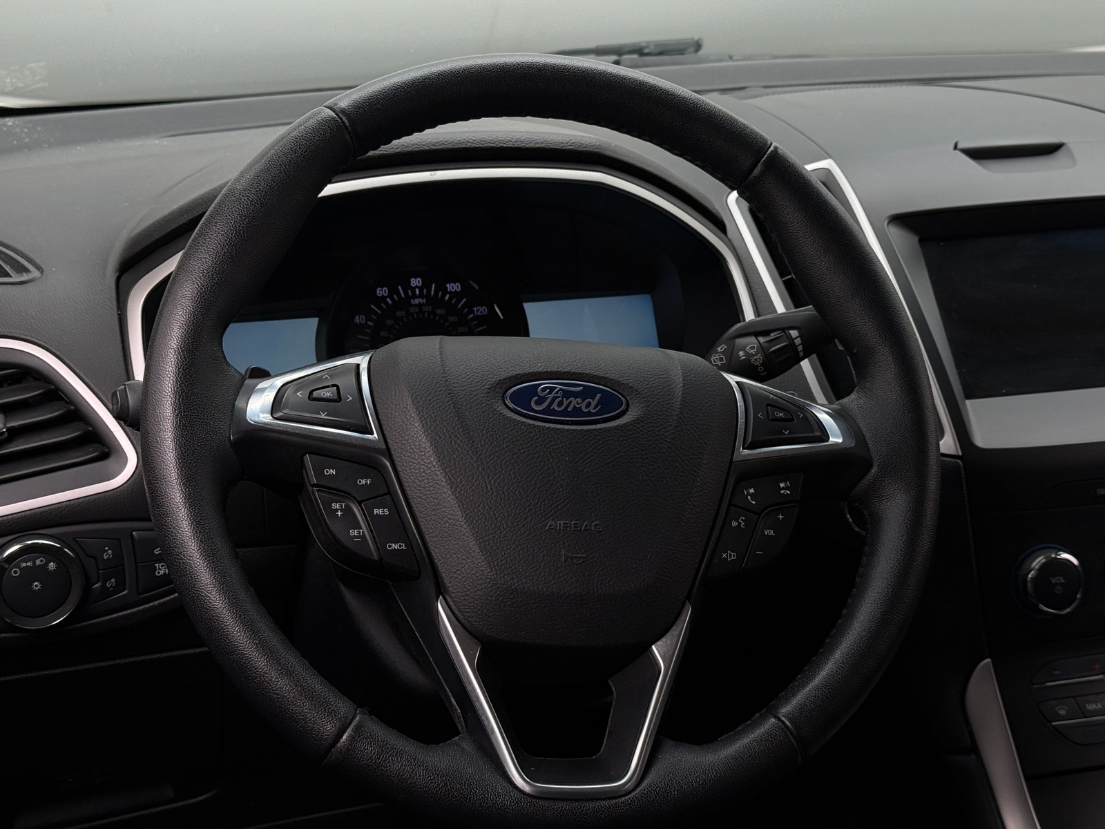 Thumbnail: 2019 Ford Edge - 4