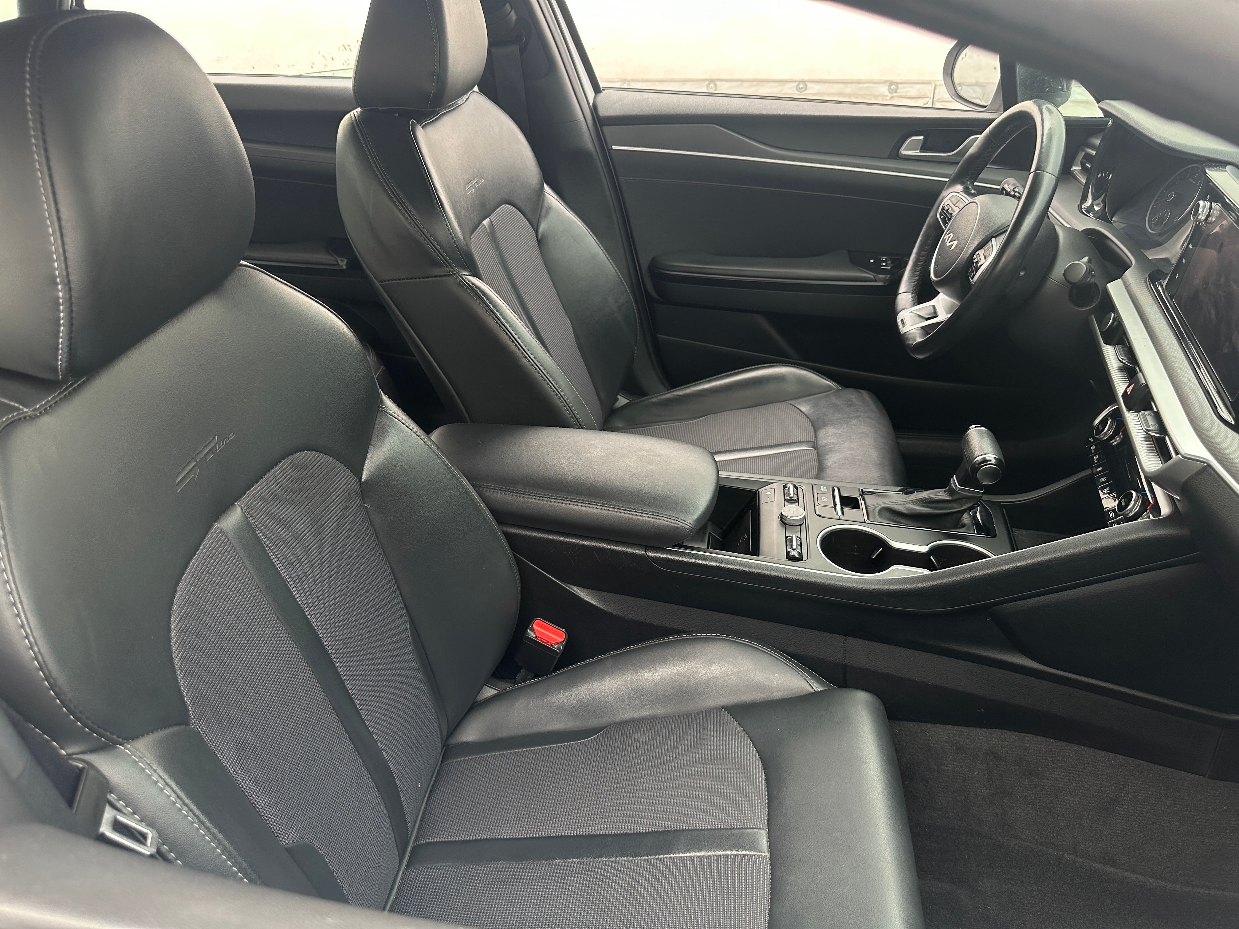 2023 Kia K5