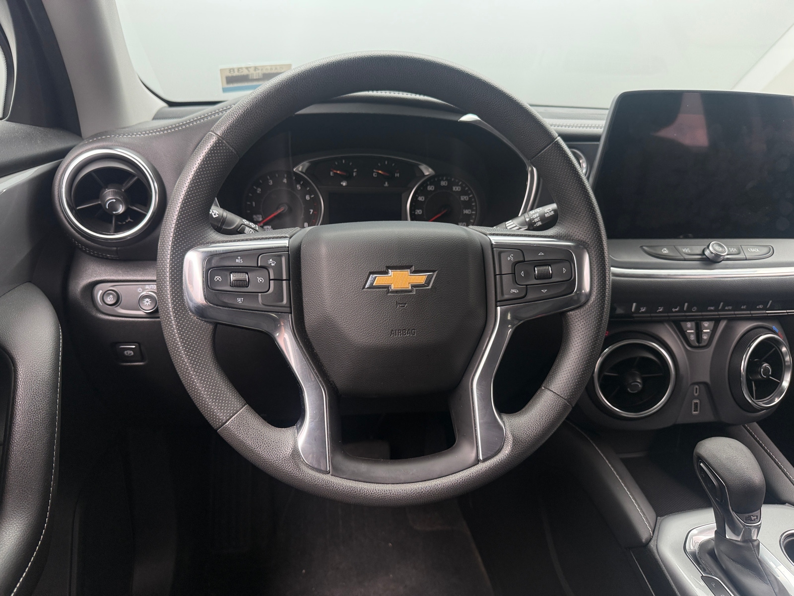 Thumbnail: 2023 Chevrolet Blazer - 5