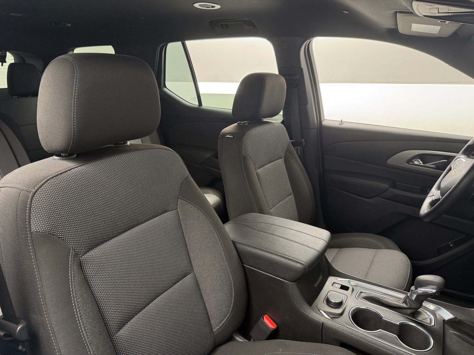 Thumbnail: 2023 Chevrolet Traverse - 2