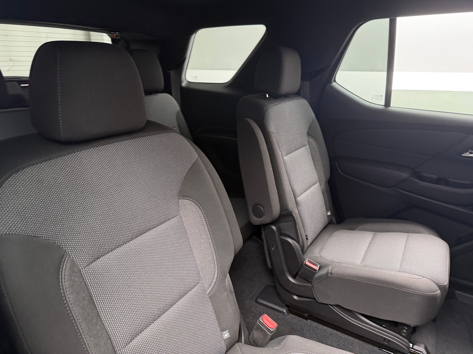 Thumbnail: 2023 Chevrolet Traverse - 6