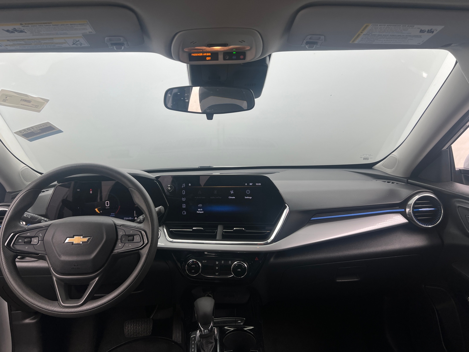 Thumbnail: 2025 Chevrolet Trax - 2