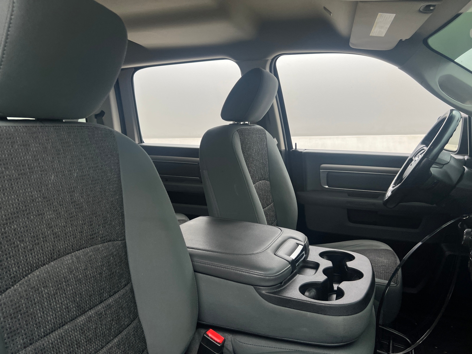 Thumbnail: 2019 RAM 1500 Classic - 2
