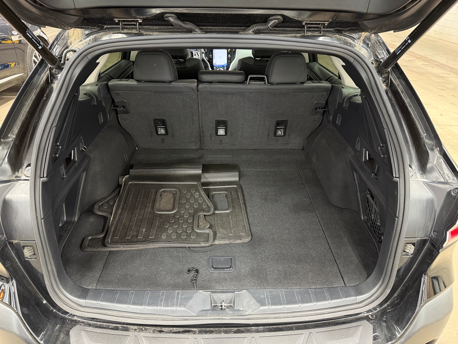 Thumbnail: 2022 Subaru Outback - 6