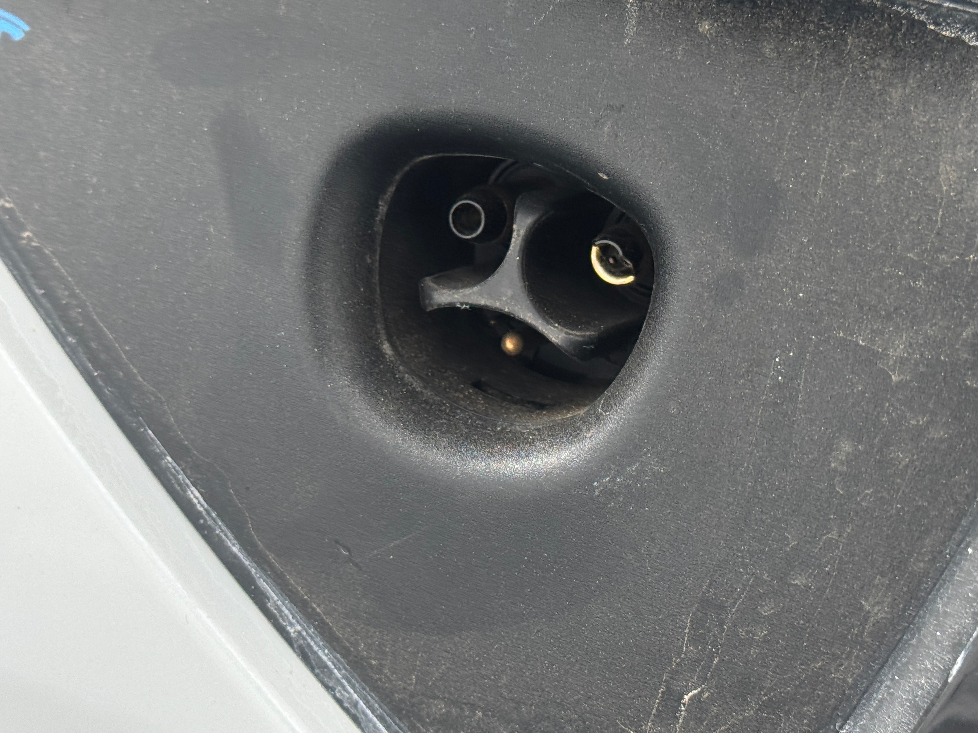 Used 2021 Tesla Model Y Long Range with VIN 5YJYGDEE8MF061355 for sale in Oak Creek, WI